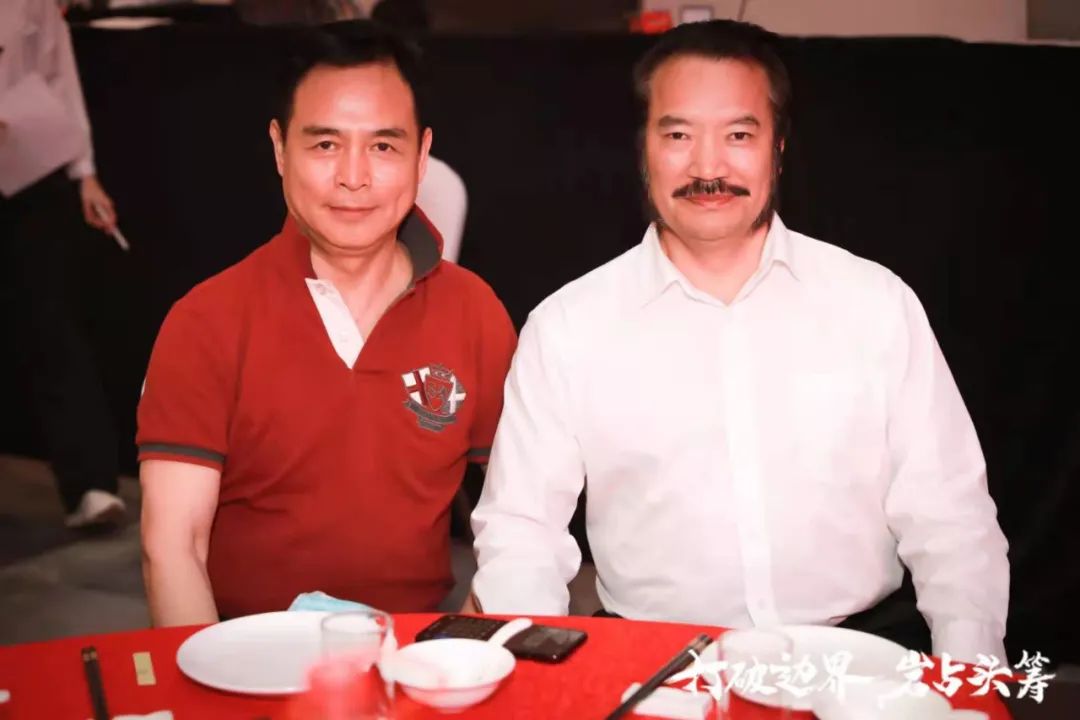 群星璀璨，共譜華章 | 2021將軍企業(yè)戰(zhàn)略營銷峰會(huì)答謝晚宴盛大舉行！(圖14)