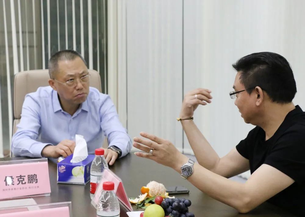 聚焦|深家協(xié)佛山巖板企業(yè)調研組蒞臨將軍企業(yè)參觀(guān)考察！(圖6)
