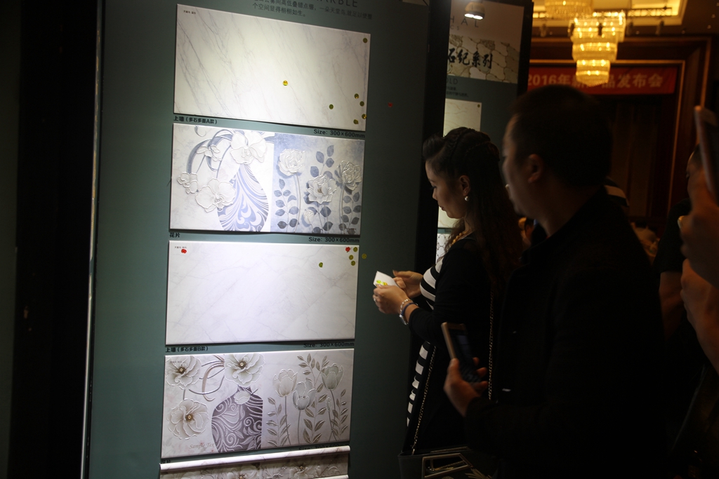 【革新踐行 聚變生贏(yíng)】將軍企業(yè)2016新品發(fā)布會(huì )成功舉辦
(圖36)