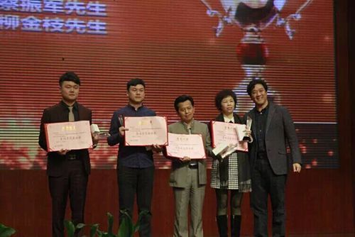 【峰會(huì )一線(xiàn)】大將軍陶瓷2015合作伙伴峰會(huì )暨新品發(fā)布會(huì )圓滿(mǎn)成功
(圖6)