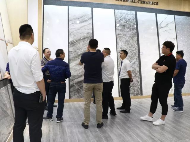 設想未來(lái)丨將軍企業(yè)2018新品發(fā)布會(huì )暨《夢(mèng)想的空間》中國年度室內設計競賽沙龍發(fā)布會(huì )圓滿(mǎn)召開(kāi)！
(圖14)